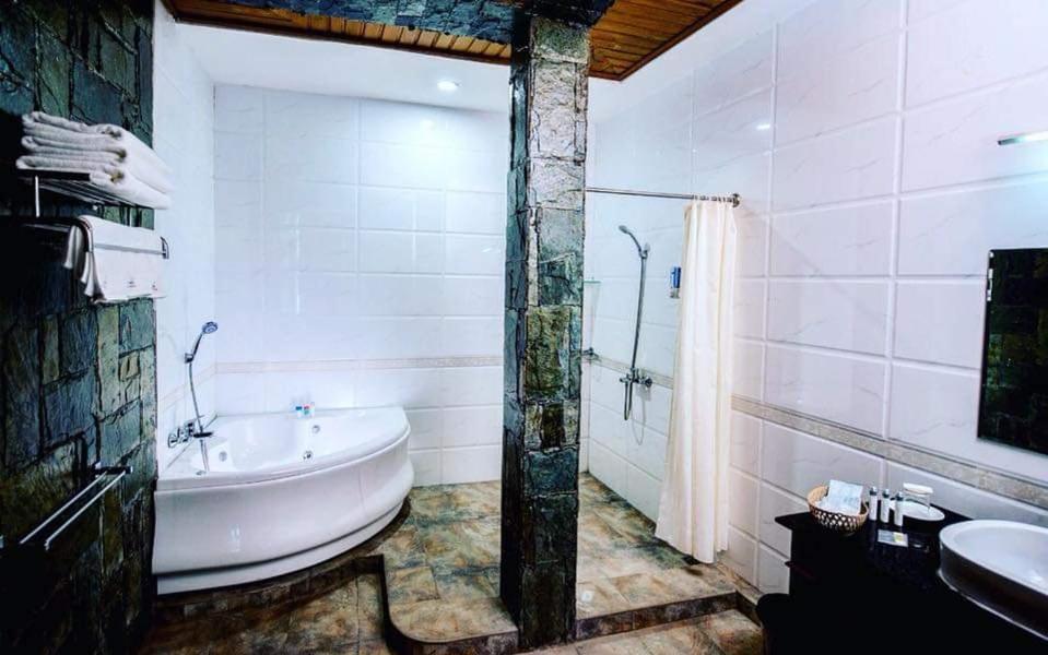 Shwe Kyun Hotel Taunggyi Exterior photo